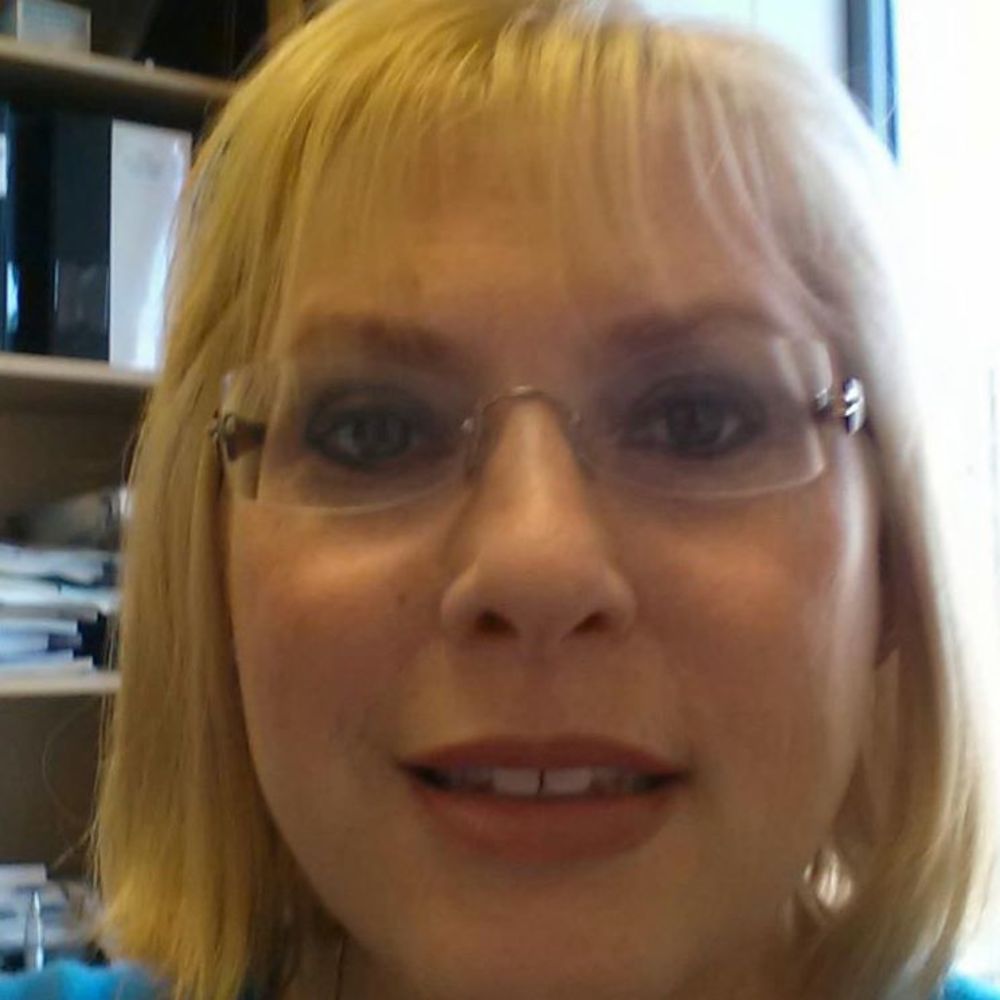 Meet your Posher, Davida